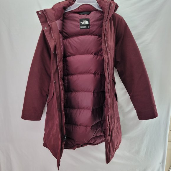 The North Face Women's Winter Jacket Dark Pink - Medium - Picture 3 of 6